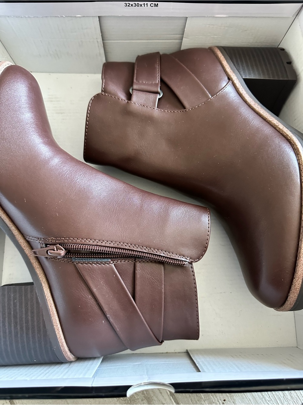 Naturalizer Brown Leather Heeled Ankle Boots